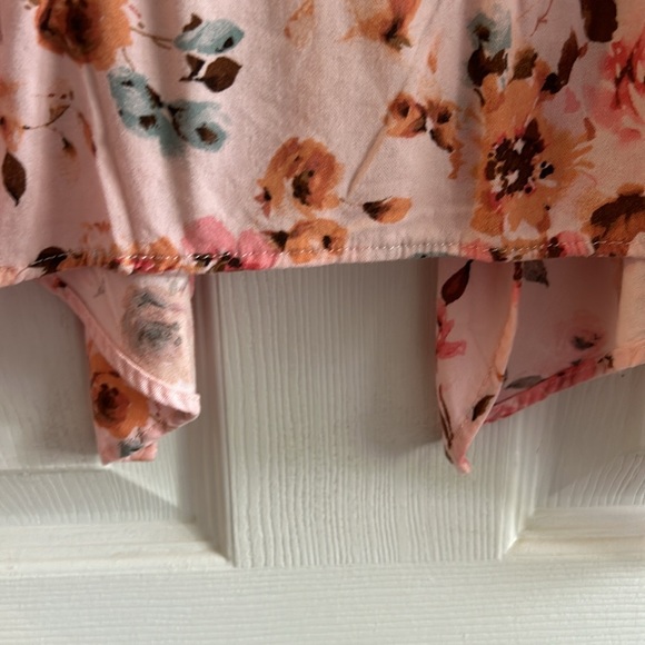 Torrid Pink Ffloral 1X - Picture 2 of 5